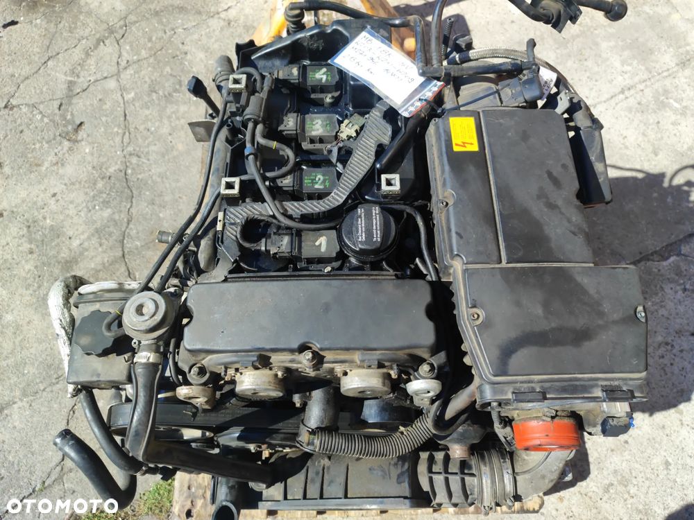 Silnik kompletny 1.8 16V Kompressor M271.946 143KM 213tys. km do MERCEDES W203 W209 W211 Sprinter W906 Film - 2