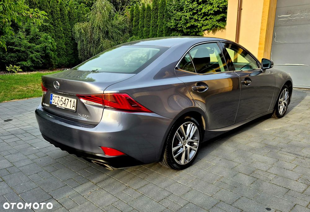 Lexus IS 200t Comfort - 13