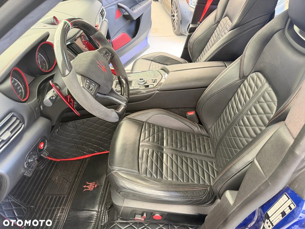 Maserati Levante Trofeo Q4 - 8