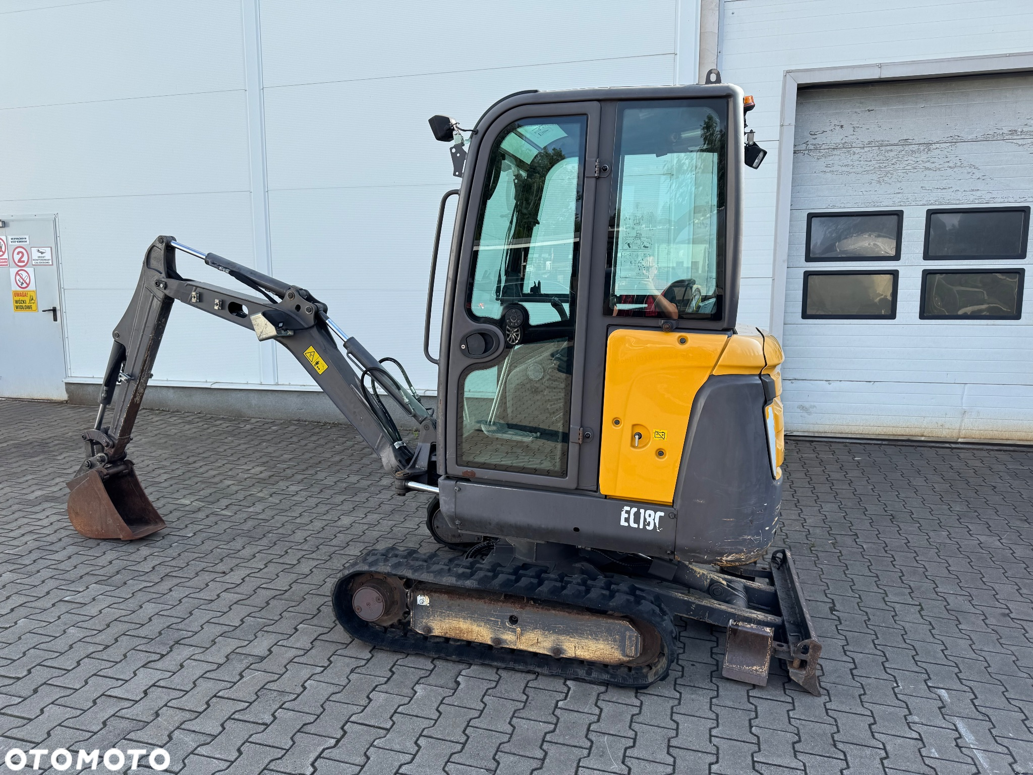 Volvo EC18C - 4