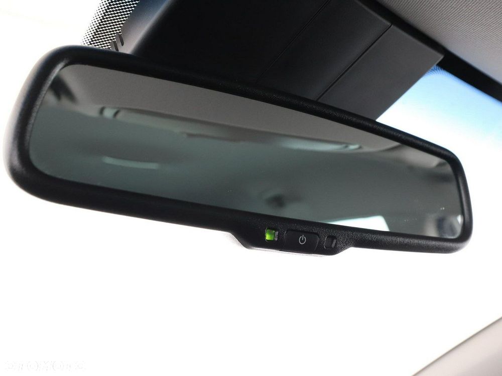 Kia Sportage 1.6 T-GDI 2WD DCT SPIRIT - 38