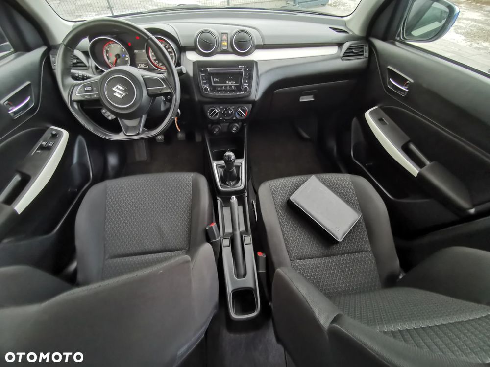Suzuki Swift 1.2 Dualjet Club - 18