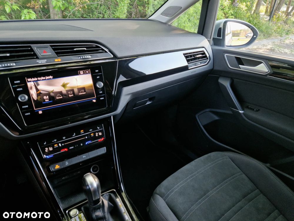 Volkswagen Touran 1.5 TSI EVO Highline DSG - 9