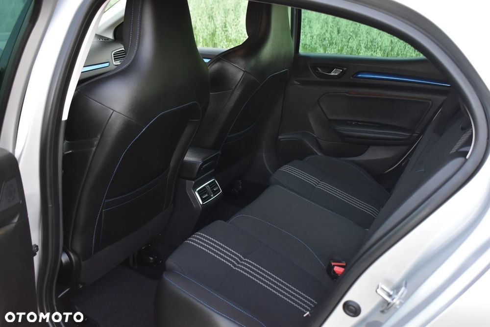 Renault Megane ENERGY dCi 130 GT LINE - 27