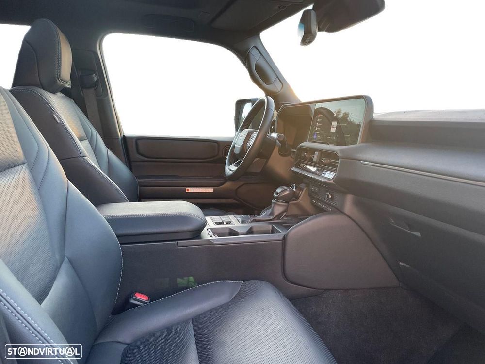 Toyota Land Cruiser 2.8 D-4D T/A - 6