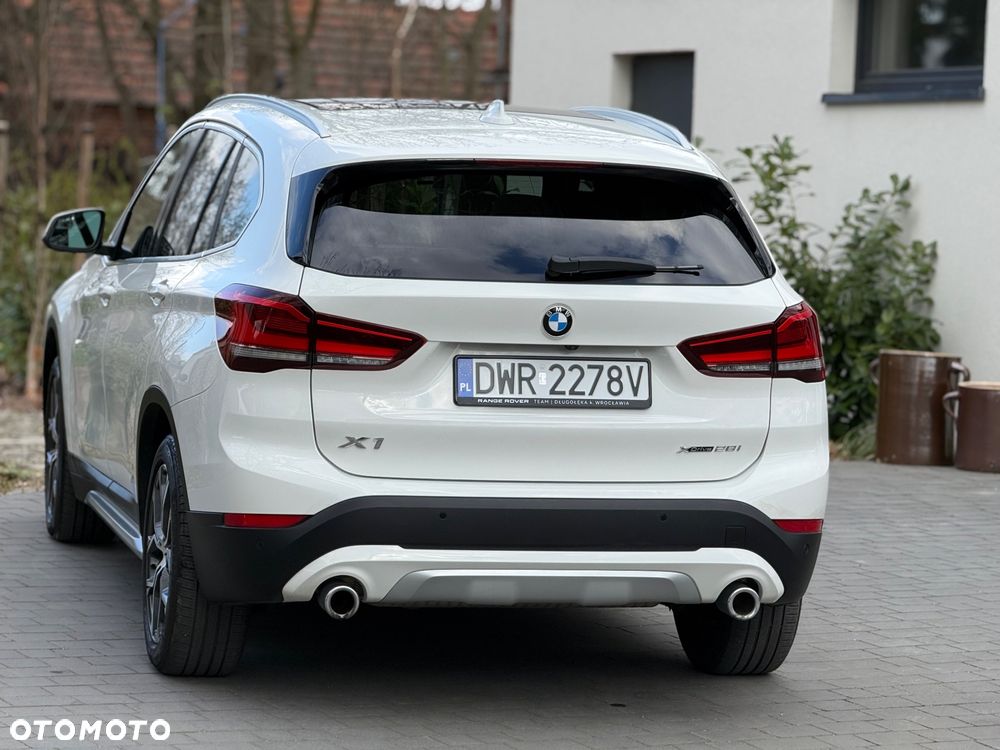 BMW X1 xDrive25i GPF xLine sport - 12