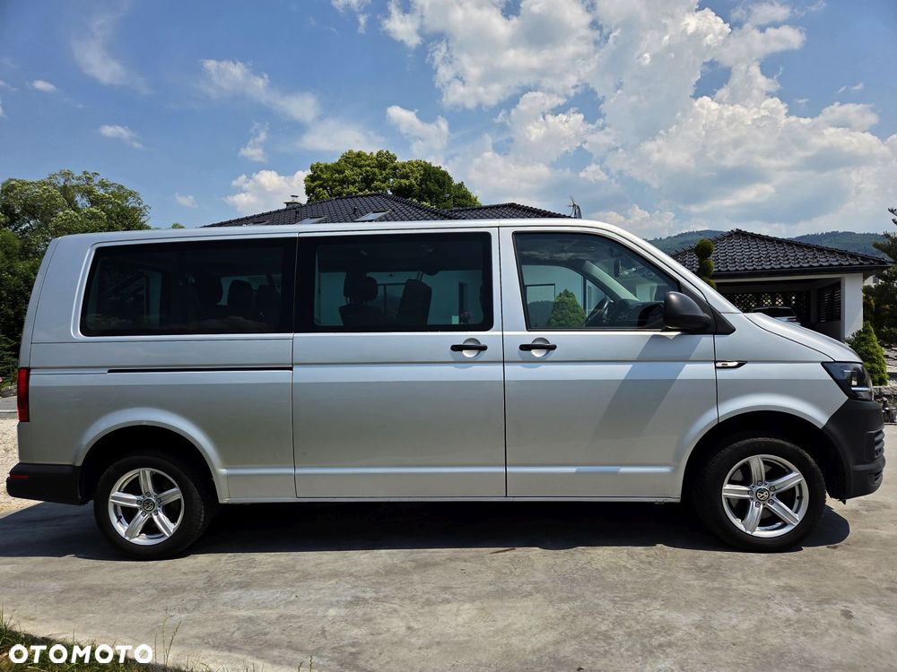 Volkswagen Caravelle 2.0 TDI L2 Comfortline DSG - 4