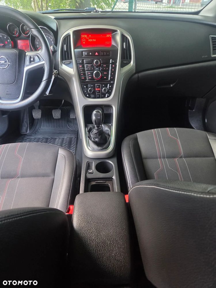 Opel Astra 1.4 Turbo ecoFLEX Start/Stop 150 Jahre - 15
