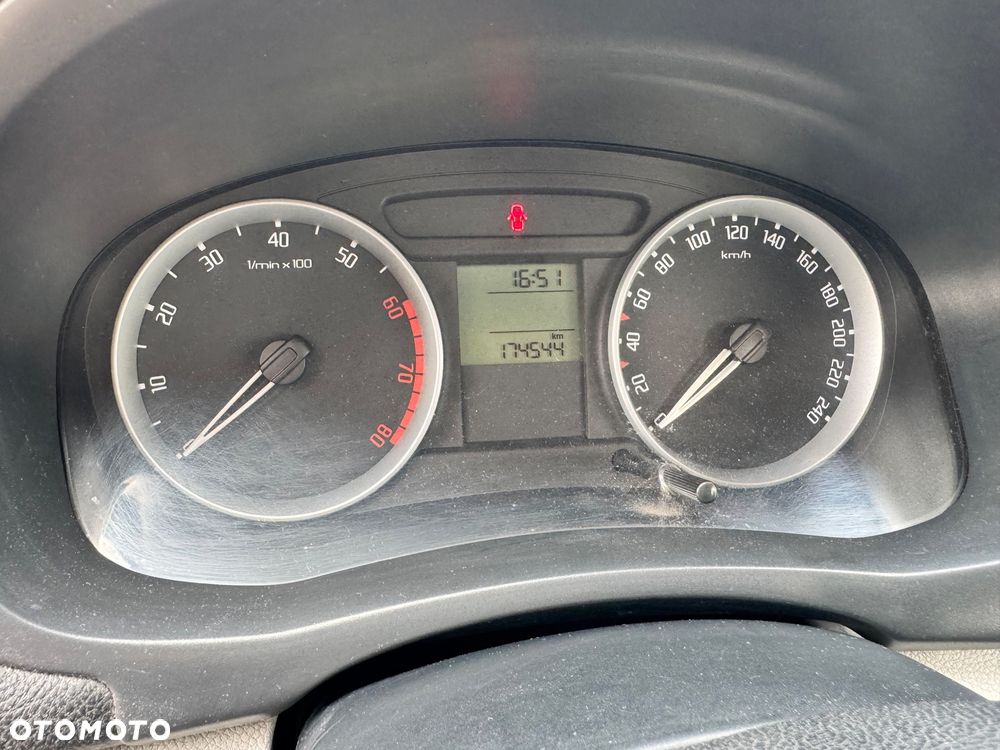 Skoda Roomster 1.4 16V - 24