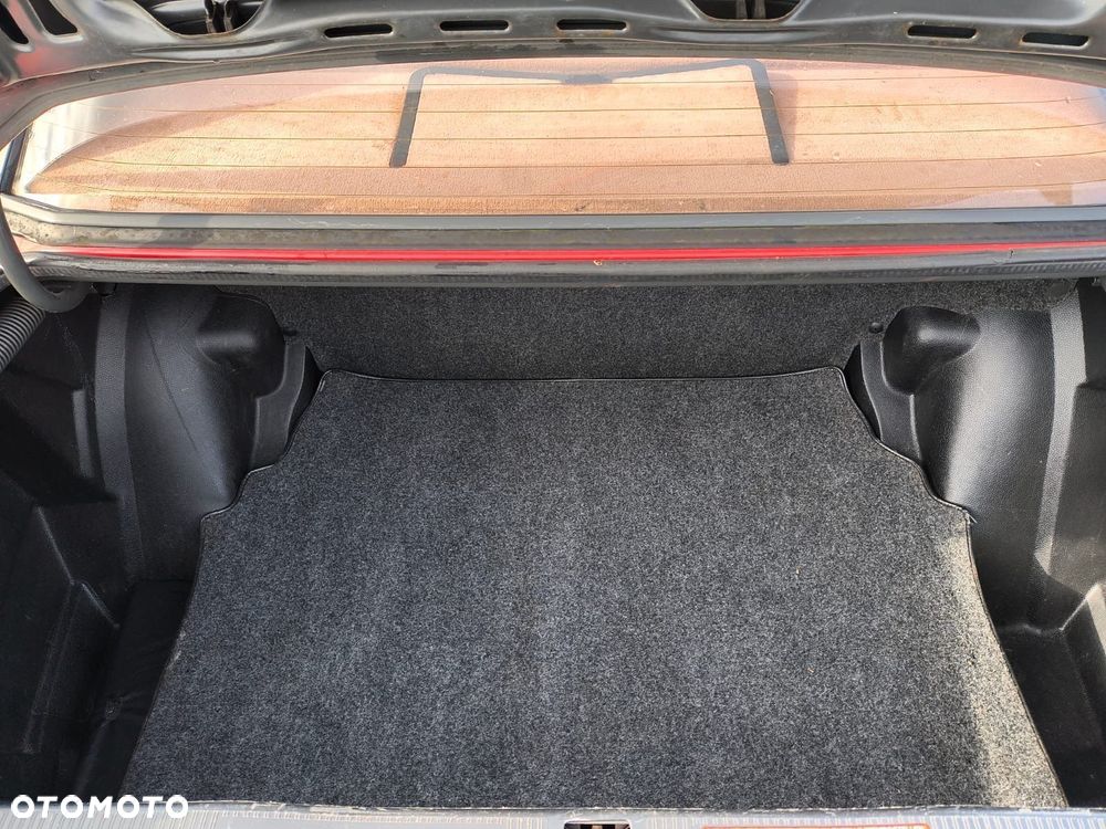 Mercedes-Benz W201 (190) - 14