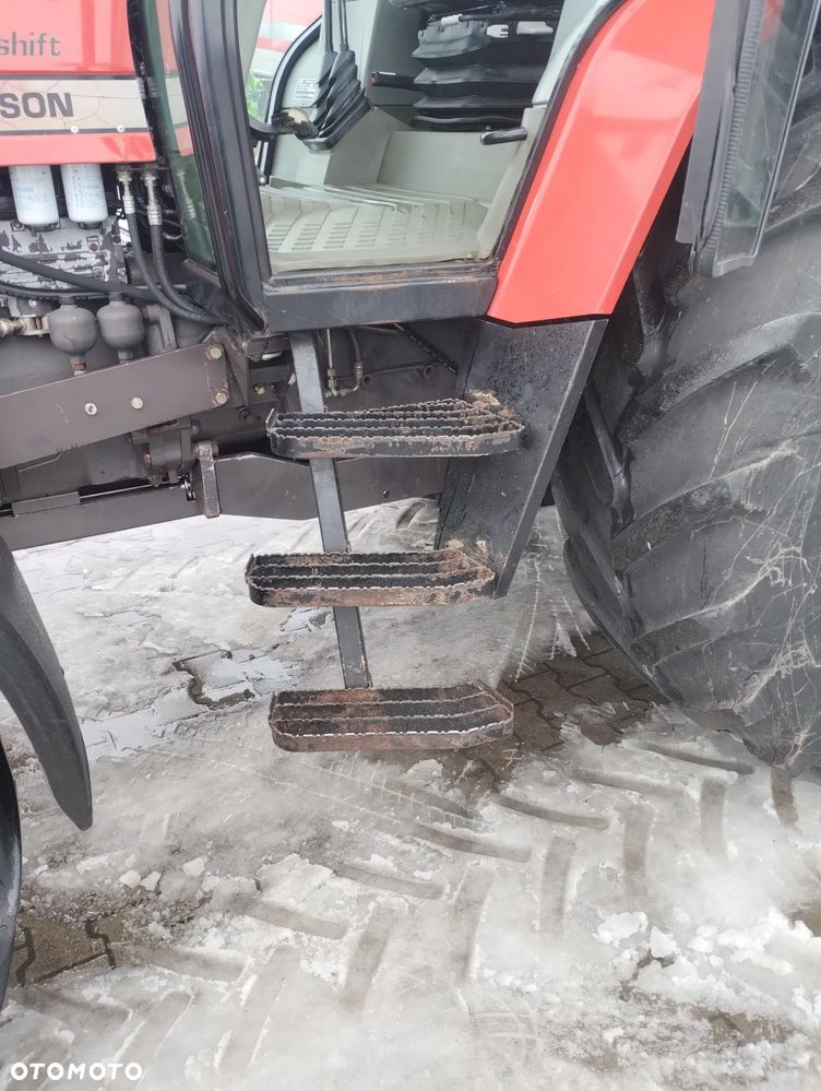 Massey Ferguson 8120 DynaShift 1996R - 13