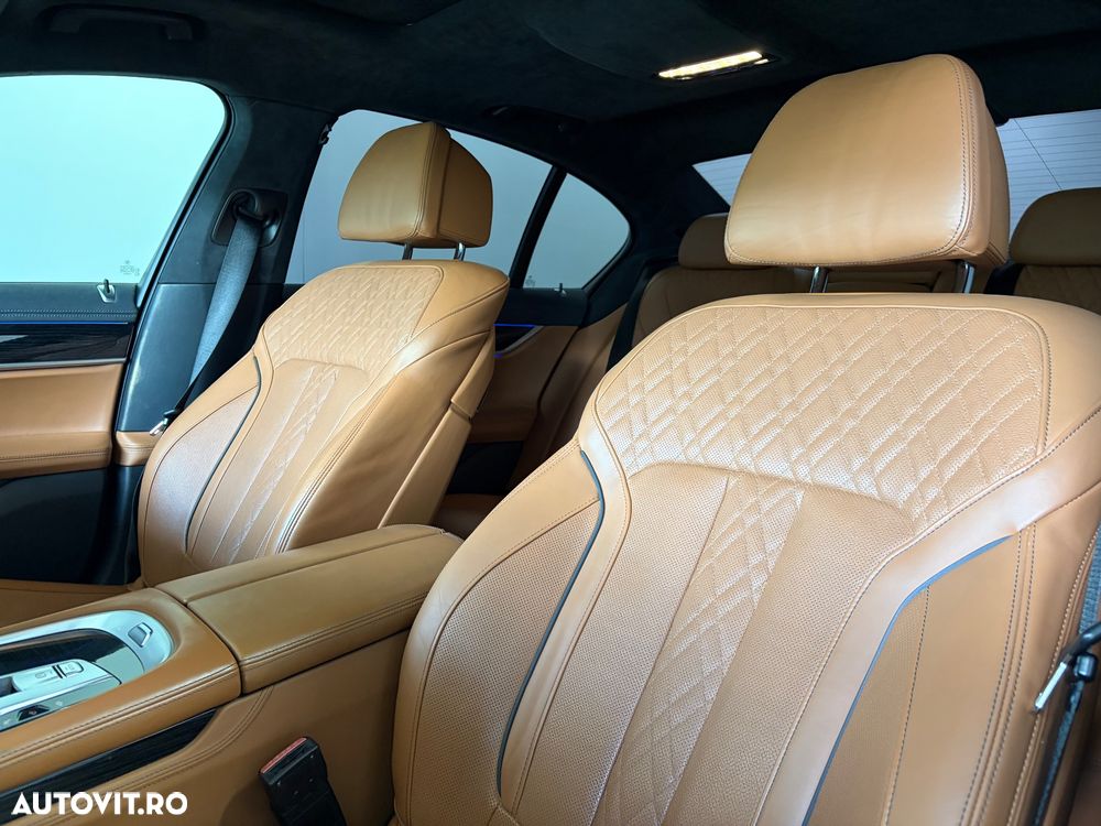 BMW Seria 7 730d - 12
