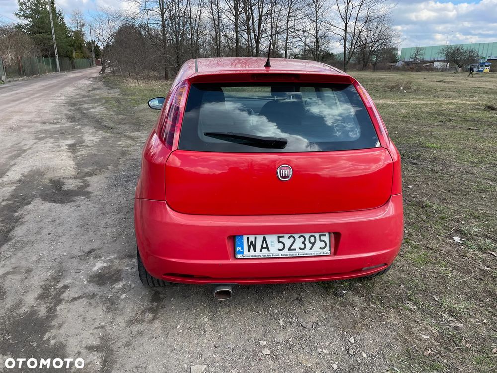 Fiat Grande Punto - 9