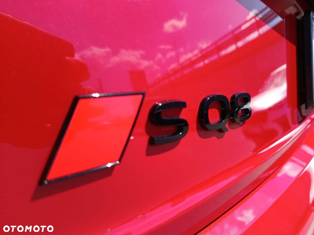 Audi SQ8 - 11