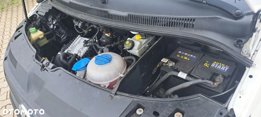 Volkswagen Transporter T6 - 35