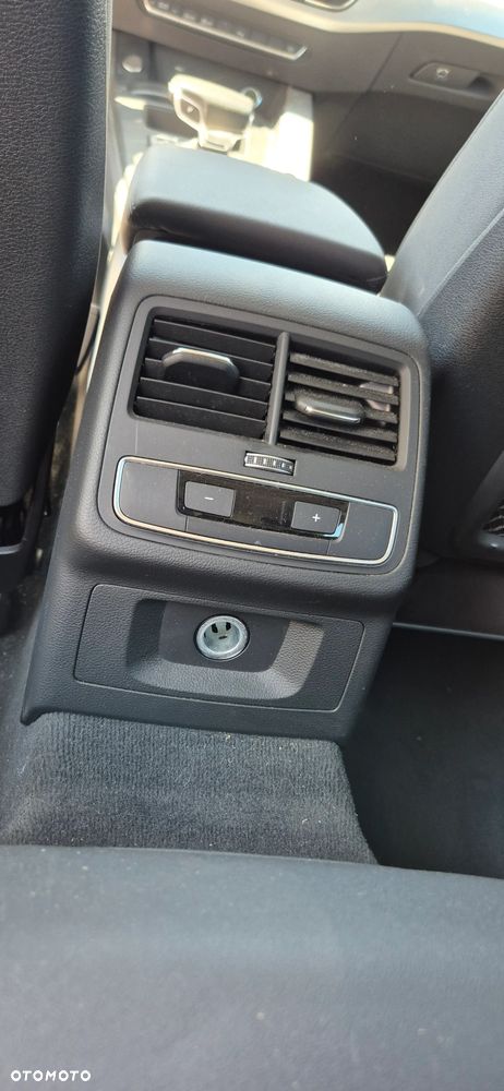 Audi A4 Avant - 28