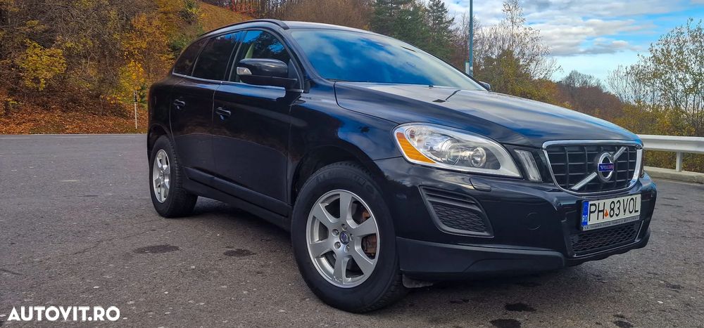 Volvo XC 60 D5 AWD Momentum - 1