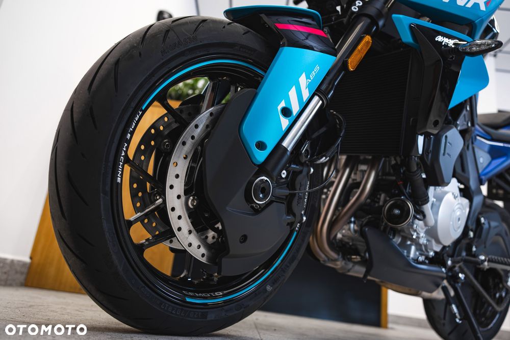 CFMoto NK - 8