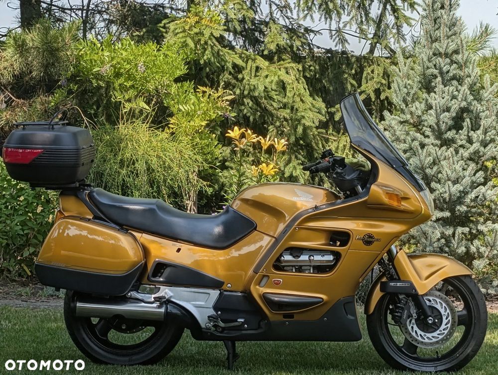 Honda ST - 2