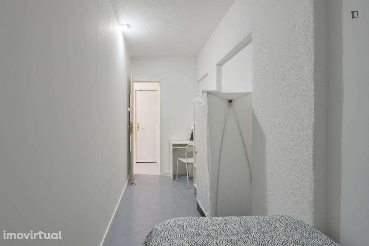 Quarto - localizado em Alvalade Lisbon - Grande imagem: 4/39