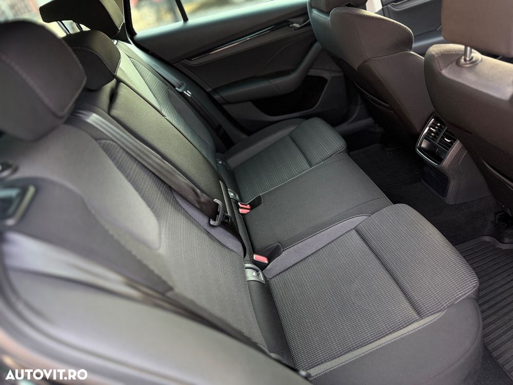 Skoda Octavia 2.0 TDI DSG Premium Edition - 7