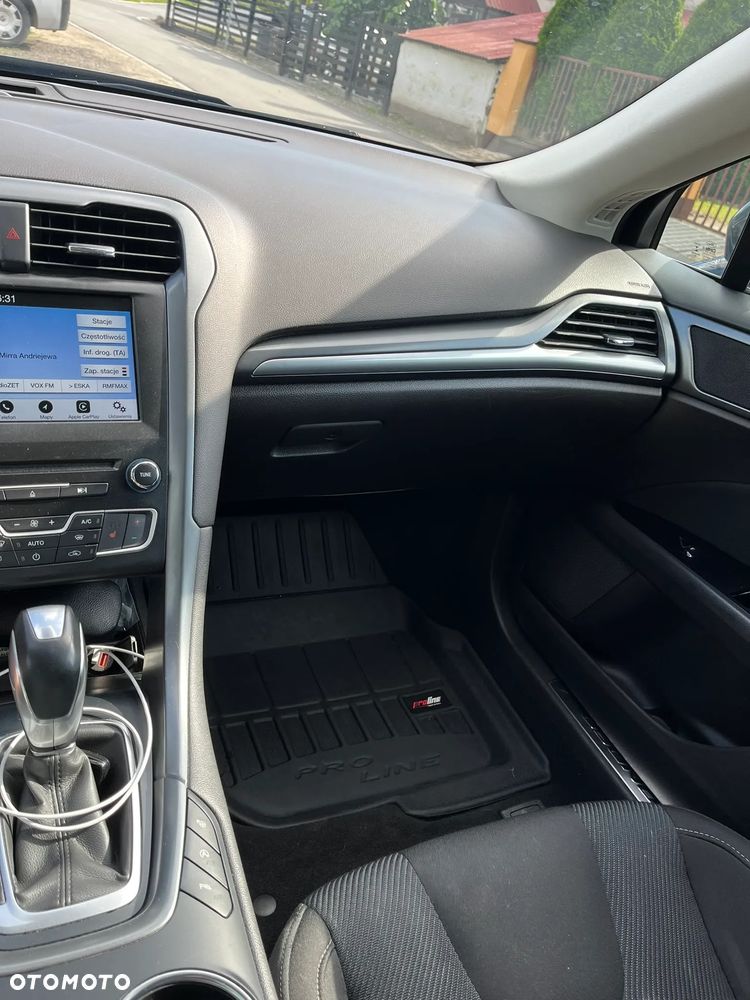 Ford Mondeo 2.0 TDCi Ambiente PowerShift - 5