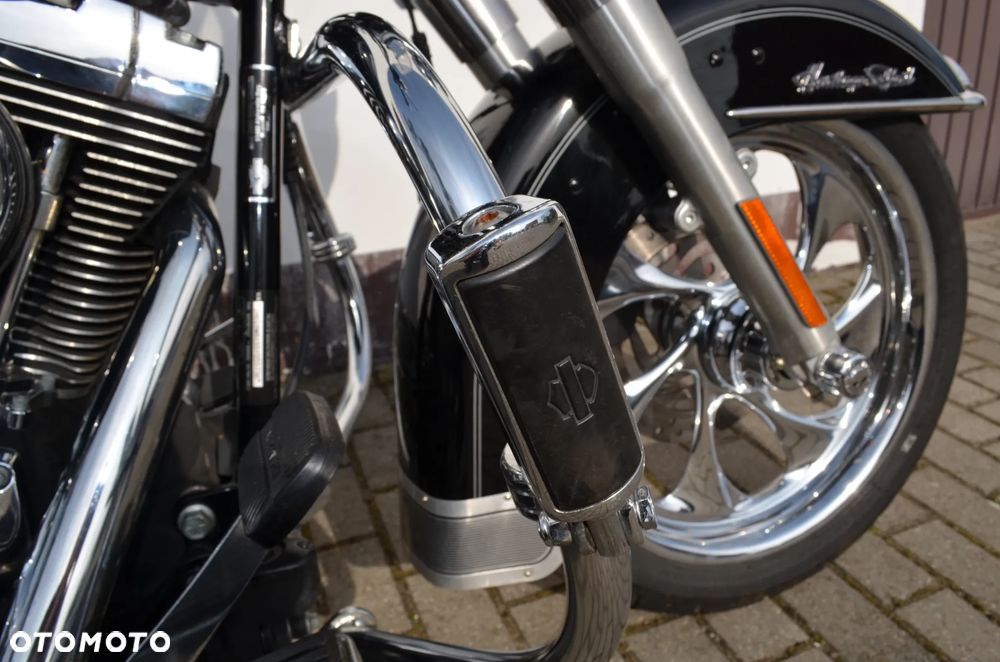 Harley-Davidson Softail Heritage Classic - 15