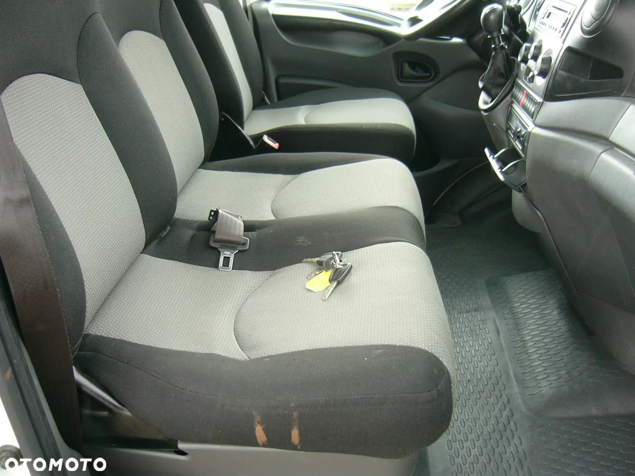 Iveco Daily 40C15 3,0 Tdi 150Ps EURO5 - 18