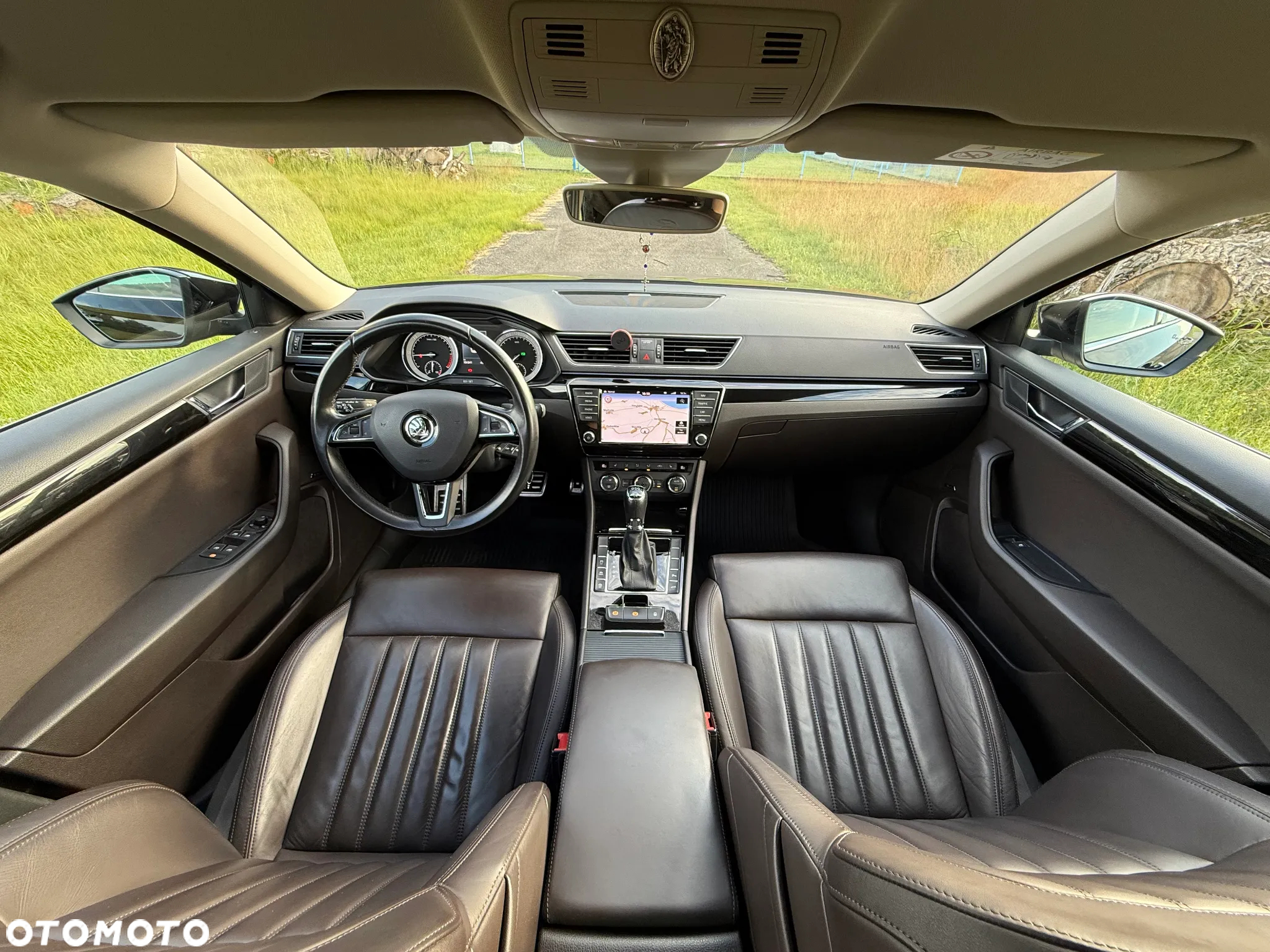 Skoda Superb 2.0 TDI 4x4 DSG L&K - 7