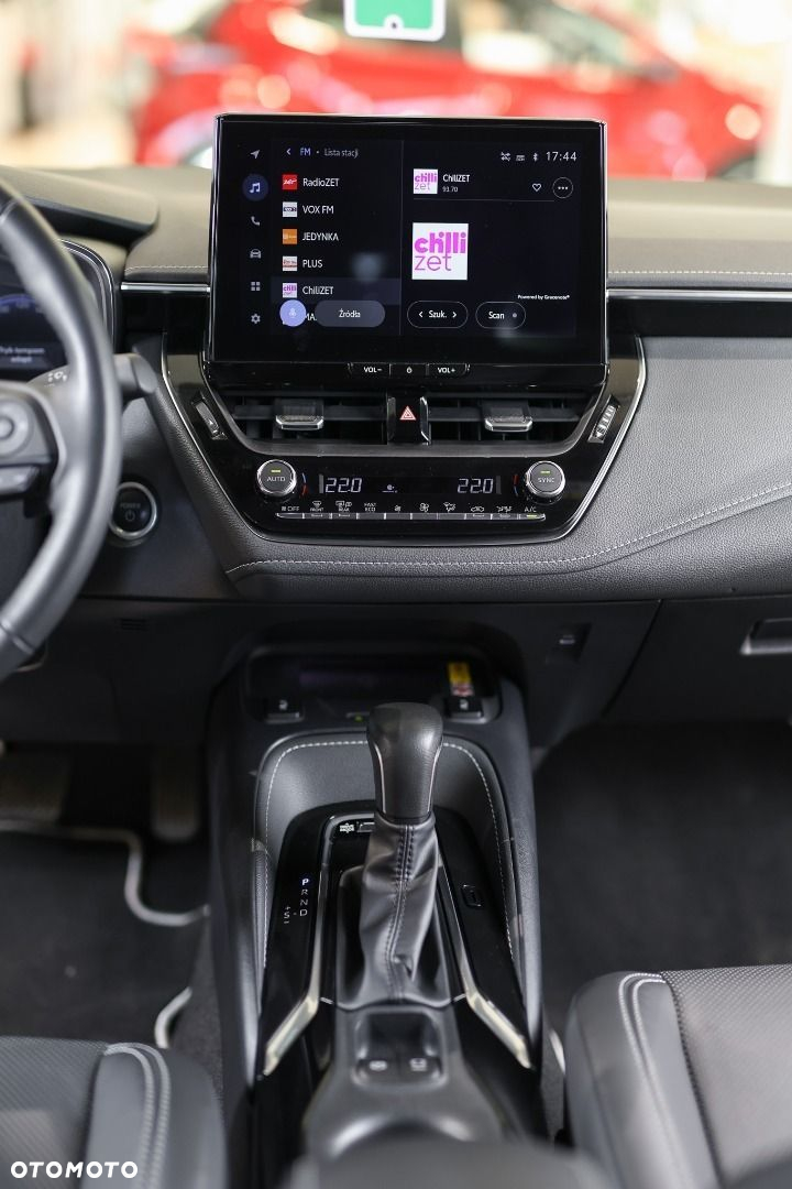Toyota Corolla - 32
