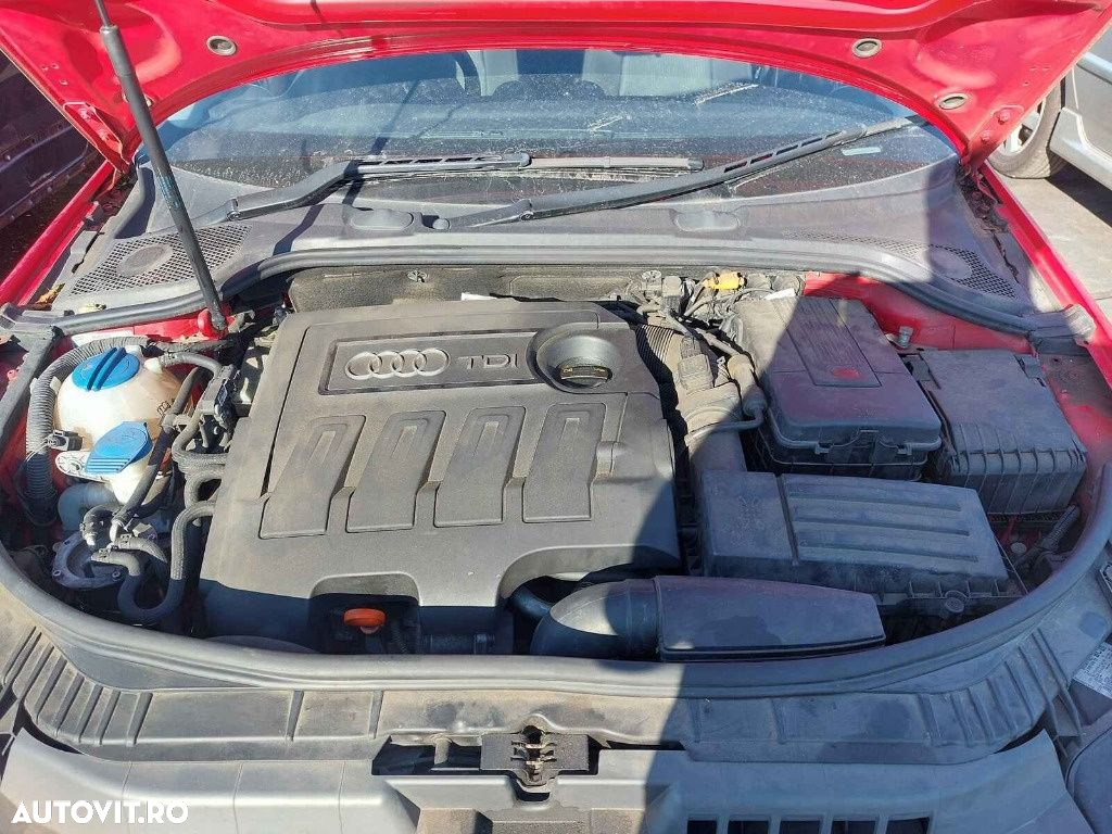 Capac motor protectie Audi A3 8P 2010 Sportback 1,6 TDI CAYC ok - 12