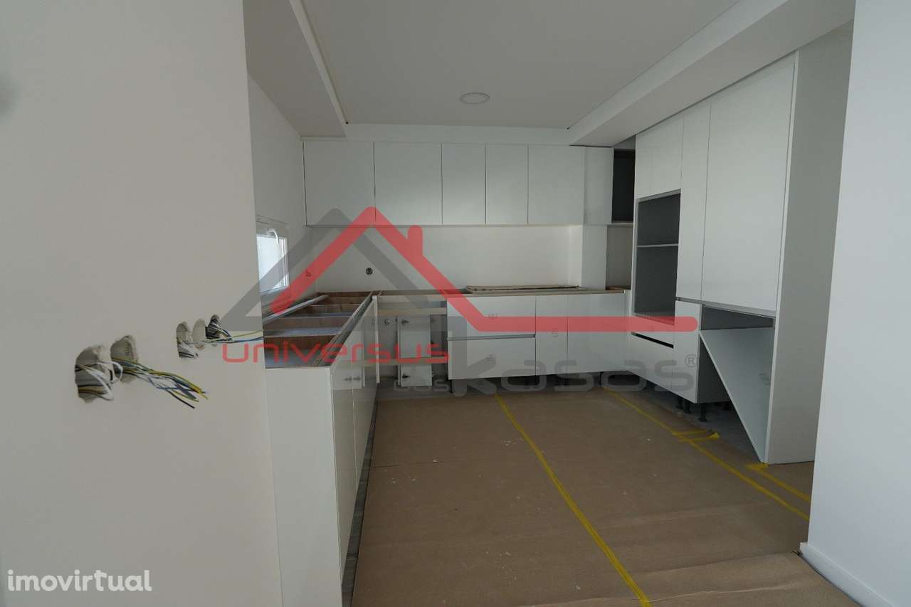 Moradias Novas Geminadas V3 com Gargem e Anexo Alto Estanqueiro - M... - Grande imagem: 3/26