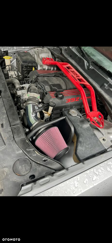 Dodge Challenger - 8