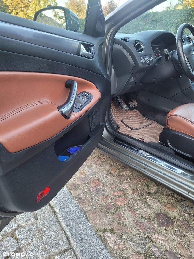 Ford Mondeo - 7