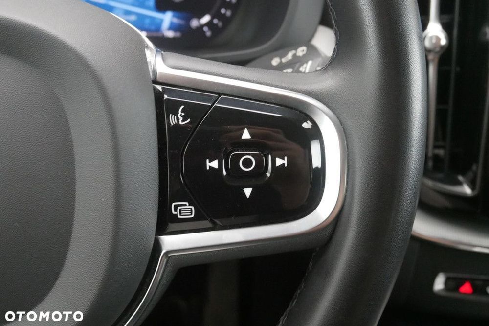 Volvo XC 60 - 28