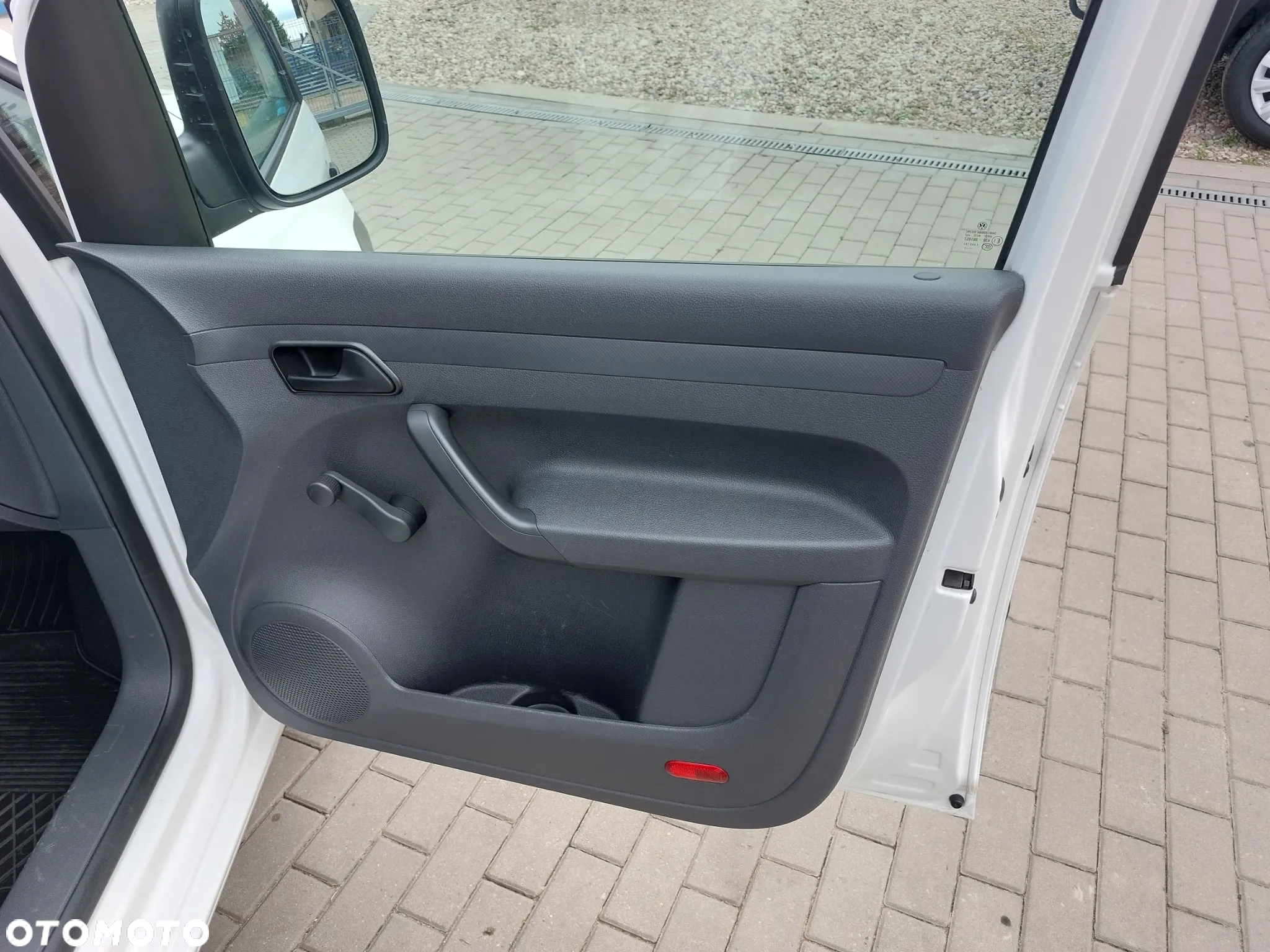 Volkswagen Caddy 1.6 TDI Comfortline - 21