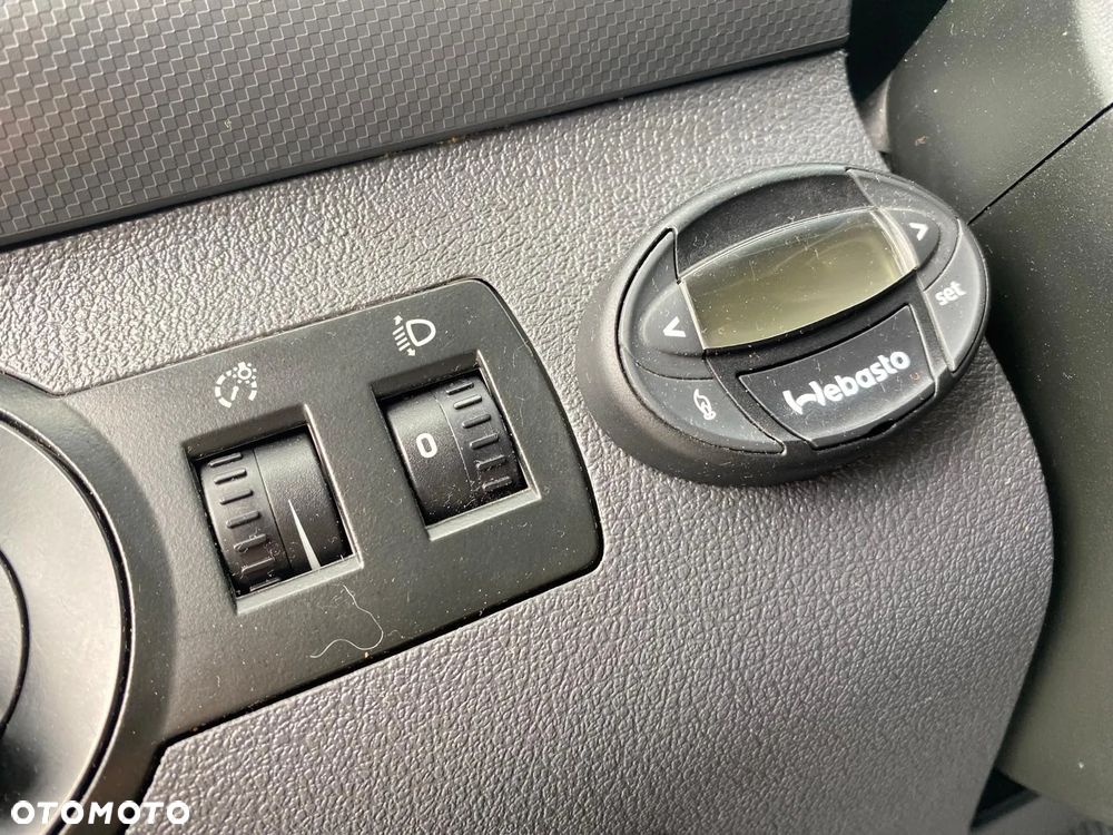 Volkswagen CADDY - 13