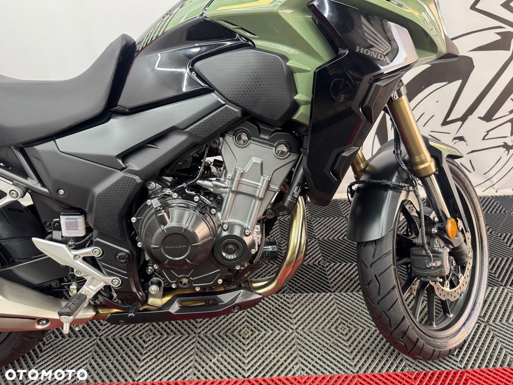 Honda CB - 32