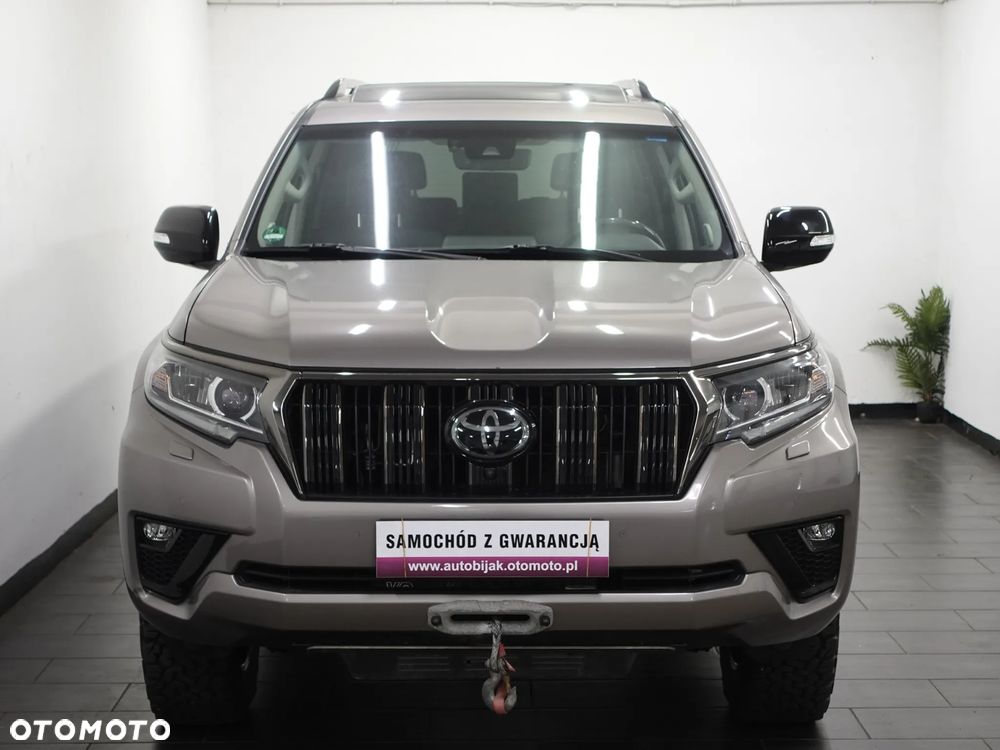 Toyota Land Cruiser 2.8 D-4D Automatik Executive - 8