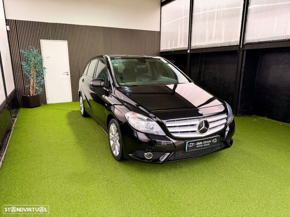 Mercedes-Benz B 180 BlueEFFICIENCY - 3