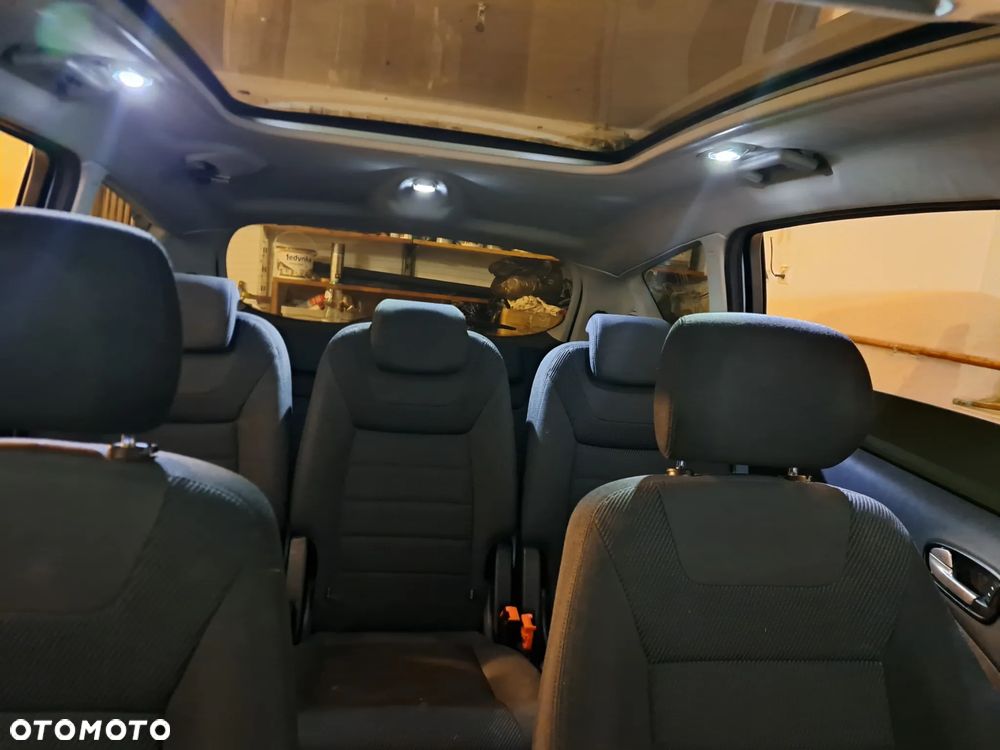 Ford S-Max 2.0 TDCi Titanium - 19