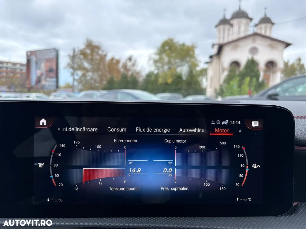 Mercedes-Benz CLA 250 e 8G-DCT AMG Line Advanced Plus - 24