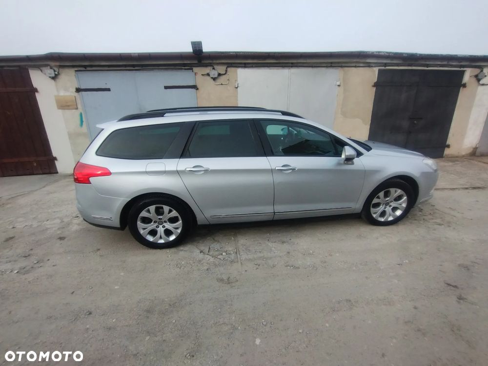Citroën C5 HDi 110 FAP Confort - 6
