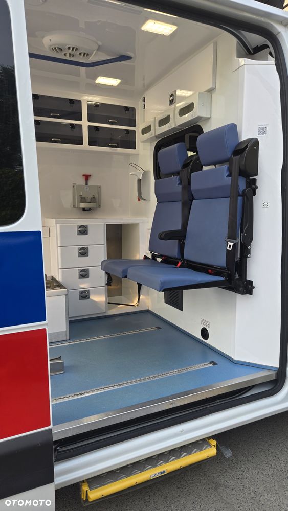 Renault Master Ambulans karetka - 17