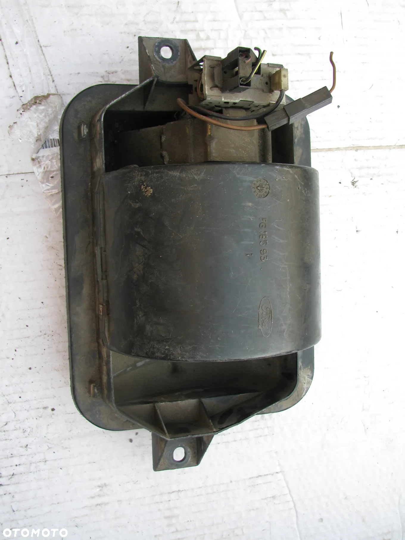 WENTYLATOR NAGRZEWNICY FORD FIESTA MK3 - 2