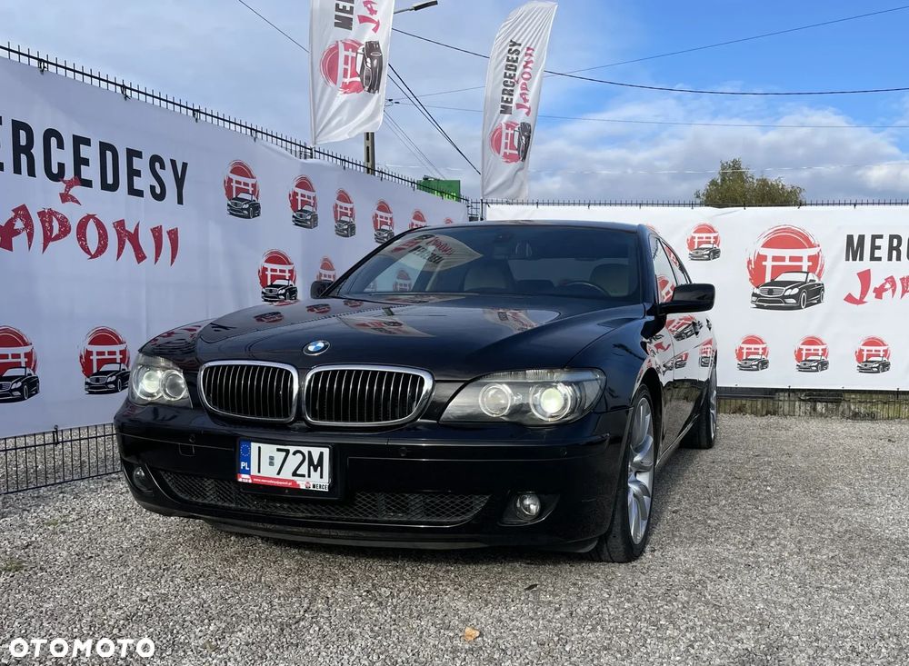 BMW Seria 7 750i - 5