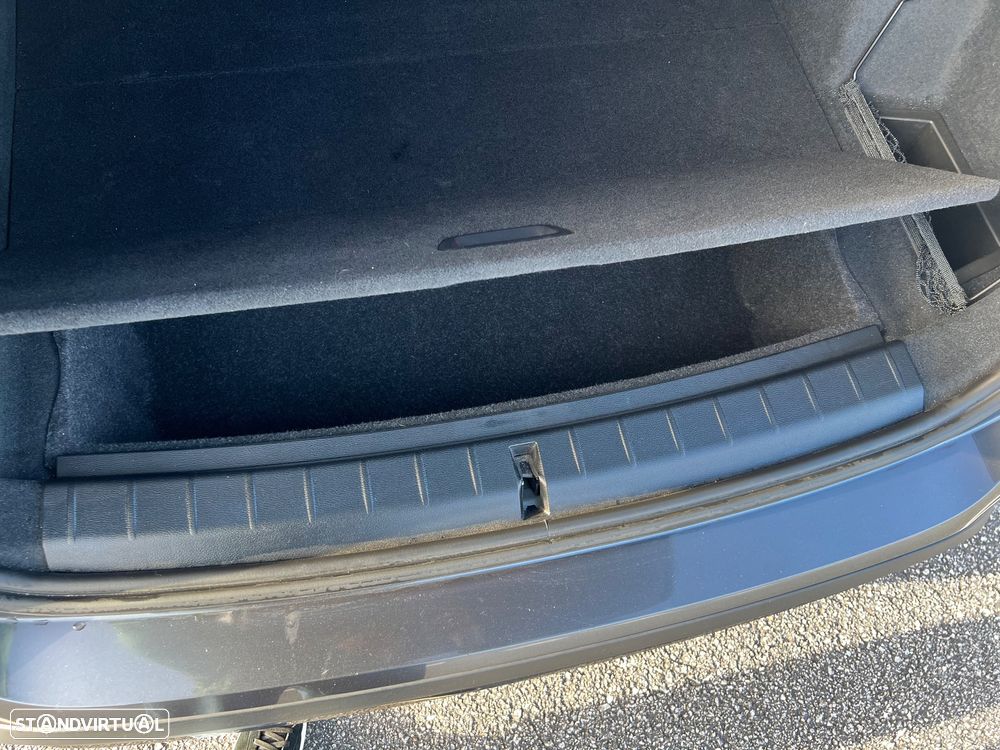 BMW X1 16 d sDrive Corporate Edition Auto - 30