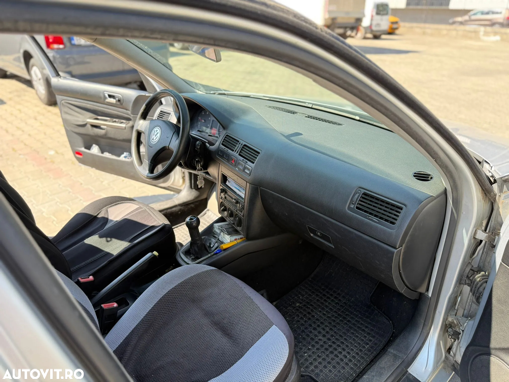 Volkswagen Bora 1.9 TDI Trendline - 7