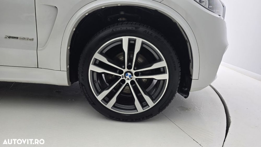 BMW X5 xDrive30d - 23
