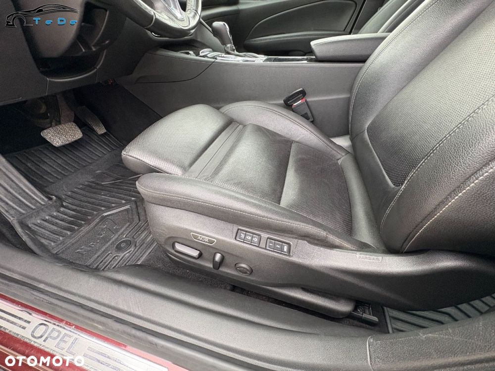 Opel Insignia 2.0 CDTI Exclusive S&S - 17